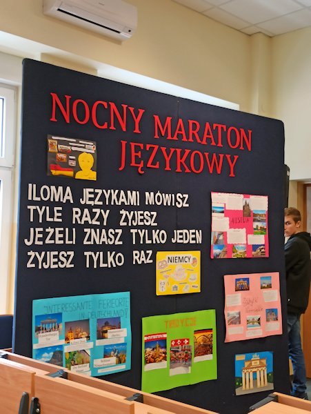 Nocny maraton językowy